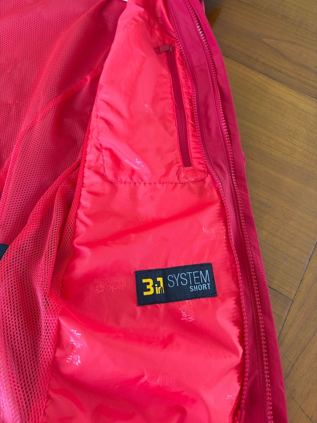 Jack Wolfskin Giacche: Outdoorjacke Jack Wolfskin – Usato da Dübendorf venduto da babettli101 3