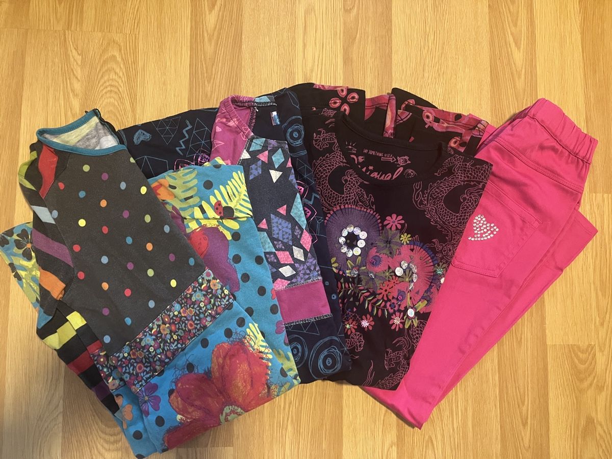 Catimini Lotti & Set di vestiti: Kleiderpaket Gr. 122 Desigual Catimini Pusblu – Usato da Zug venduto da Butternut1 1