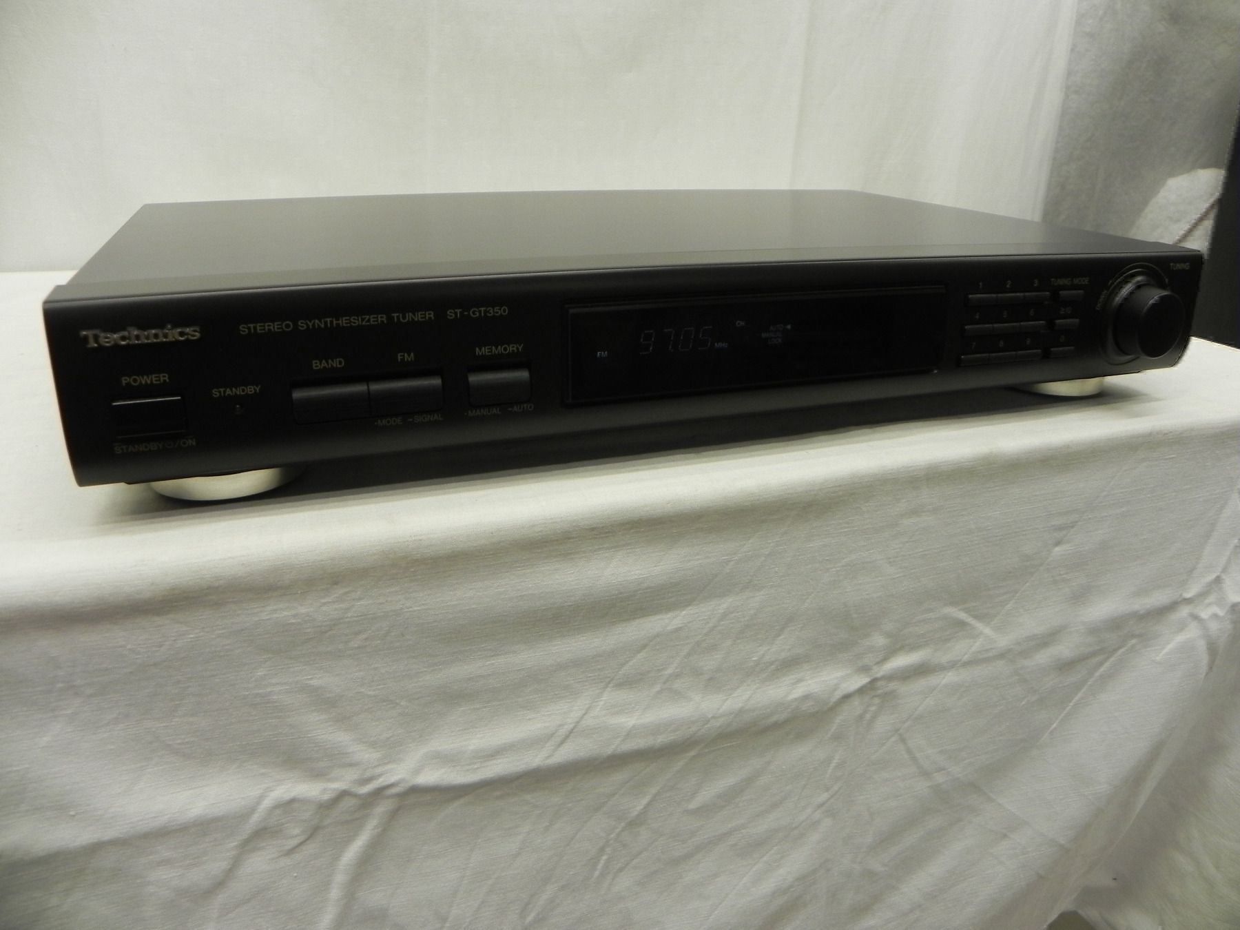 Radios: Technics Tuner ST-GT 350 – Gebraucht aus Basel von Life-Style-Art 5
