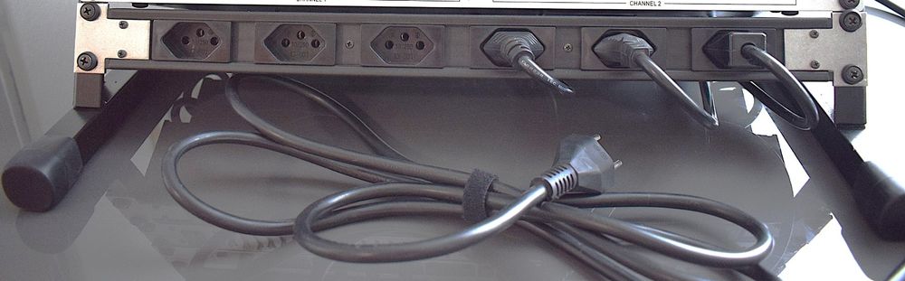 Console di mixaggio: Studio and P.A. amplification & controlling monitor's Set – Usato da Brüttisellen venduto da Ecross 9