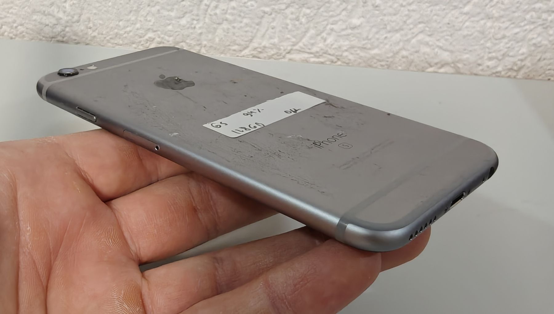 Apple Telefoni cellulari / Smartphones: iPhone 6s 128GB – Usato da Ehrendingen venduto da Rocky985 4