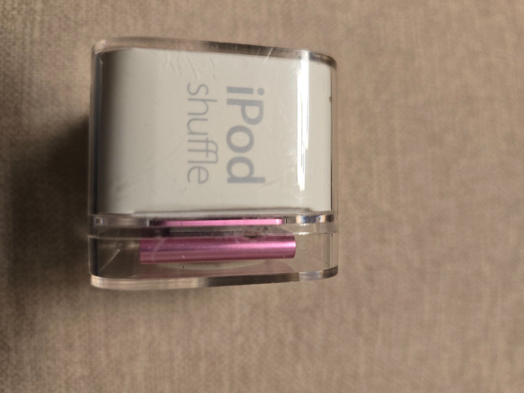 Apple Lettore multimediale portatile: iPod Shuffle 4 Gen NEU – Nuovo e nell'imballaggio originale da Basel venduto da Esmen 2