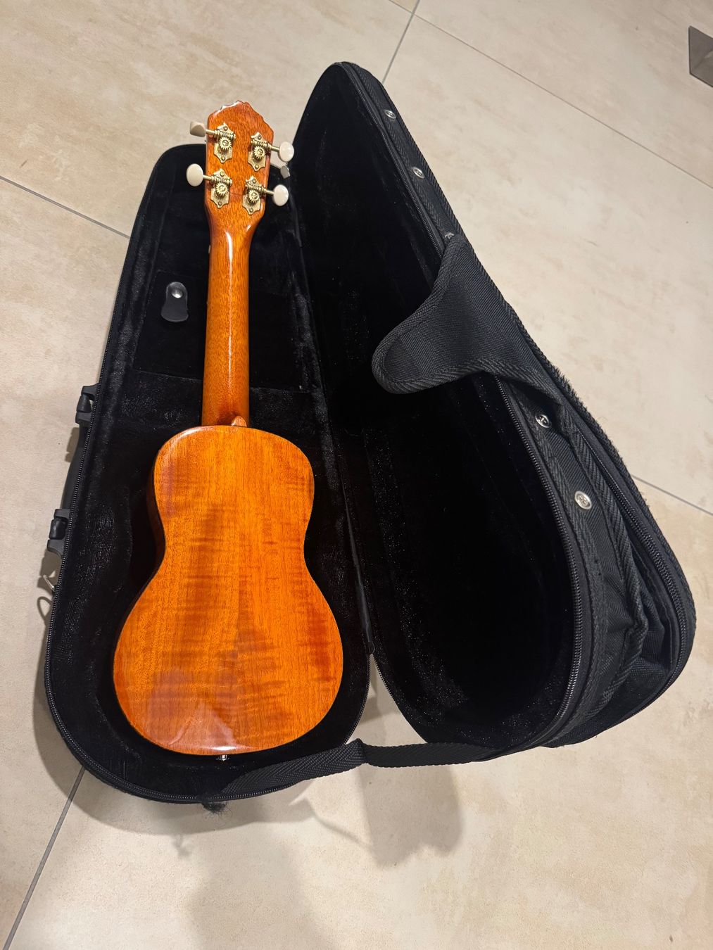 Strumenti musicali: Ortega Ukulele – Usato da Zürich venduto da Drex47 1