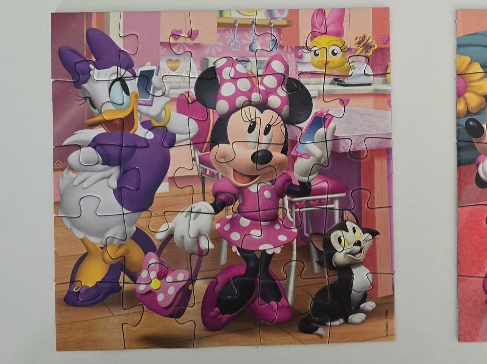 Disney Puzzle: Disney Minnie Mouse 4 Puzzles Set – Usato da Döttingen venduto da Mar_ia25 2