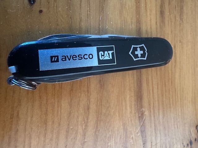 Victorinox Coltelli tascabile: Victorinox avesco CAT – Nuovo (secondo la descrizione) da Pringy venduto da Toyotafj 1