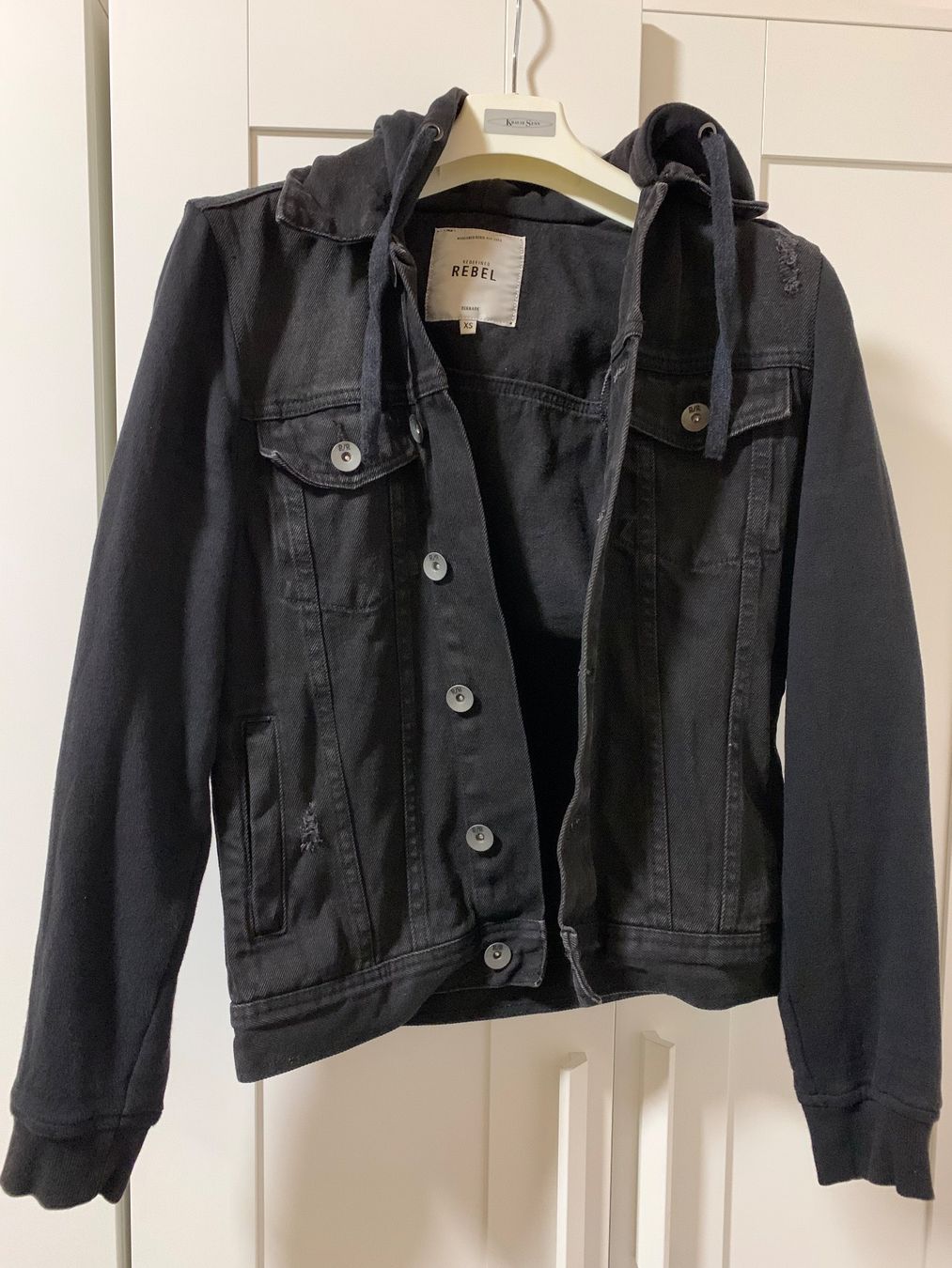 Giacche: Redefined Rebel Jeansjacke, Grösse XS – Usato da Glattbrugg venduto da amzh