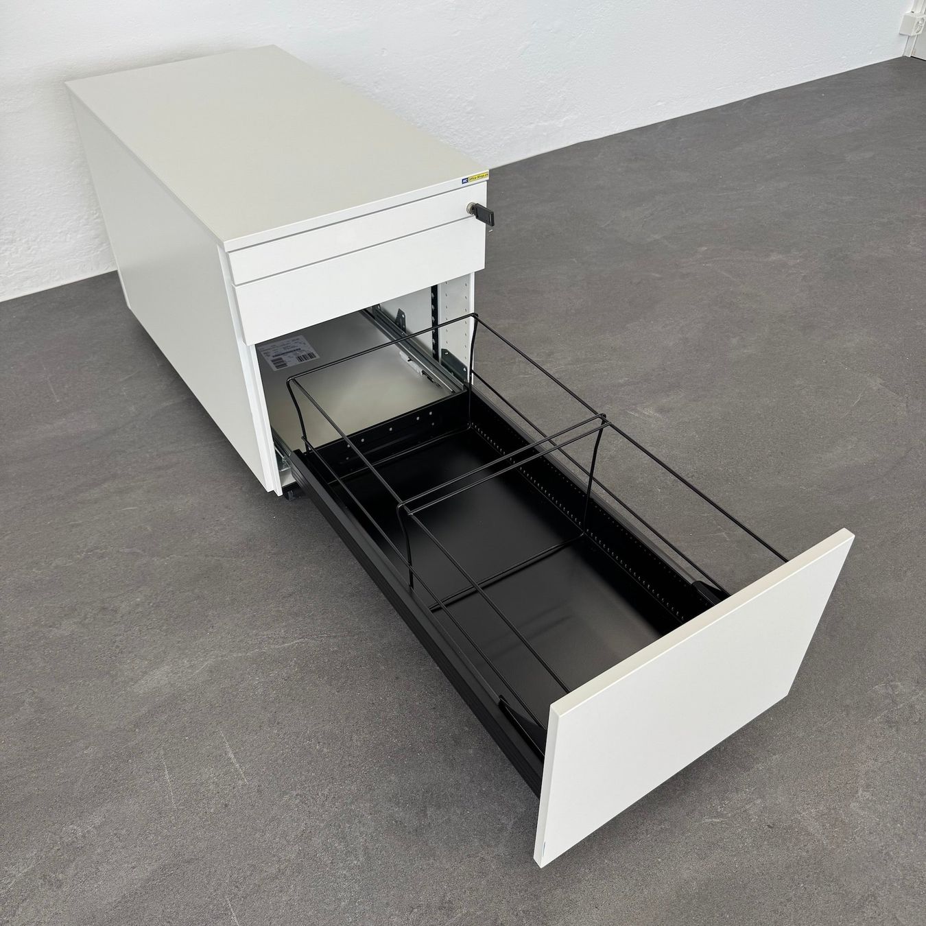 Banconi: Wini Container Roll-Korpus – Usato da Schönenwerd venduto da mcofficeshop 3