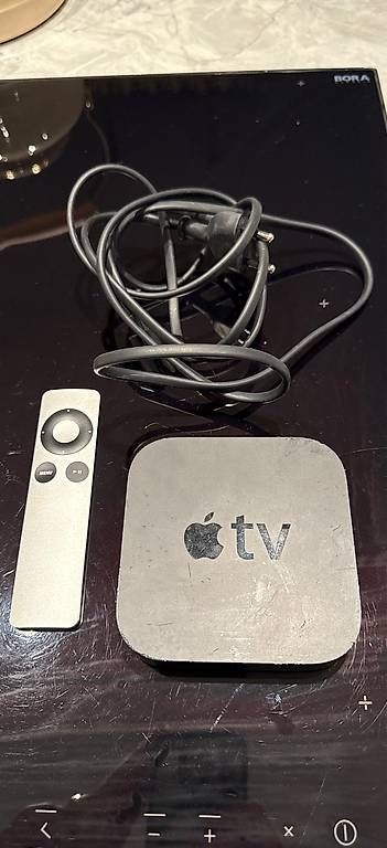 Apple Lettore multimediale & Streamer: Apple TV Box Model A1427 – Usato da Kollbrunn venduto da datu80