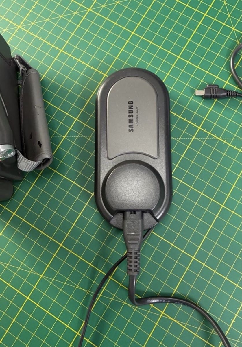 Samsung Fotocamera: Samsung MiniDV Camcorder mit Netzteil – Difettoso da Schongau venduto da Retro_Shop 4