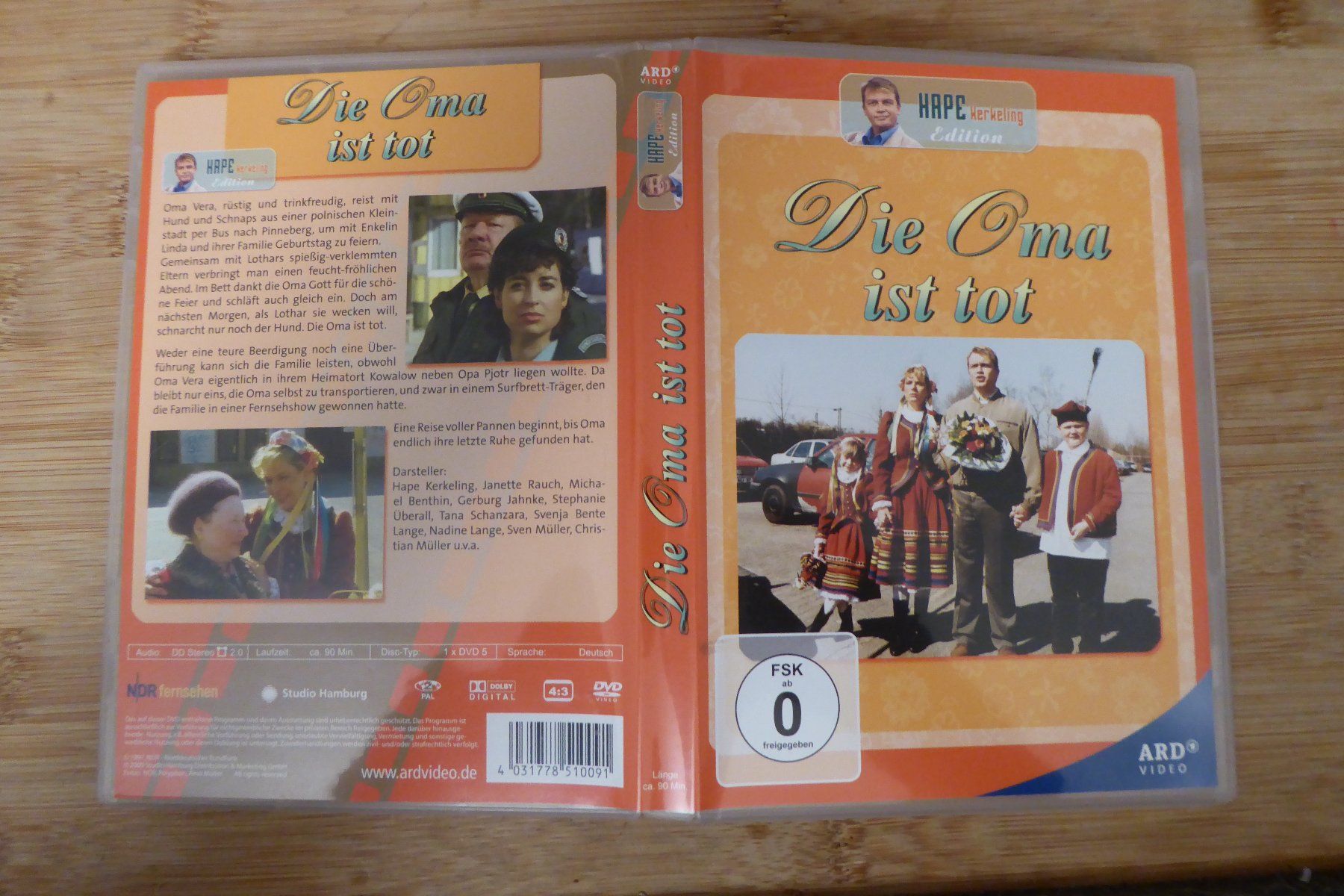 Tutti i DVDs: DVD Die Oma ist tot – Usato da Allschwil venduto da Summelsarium