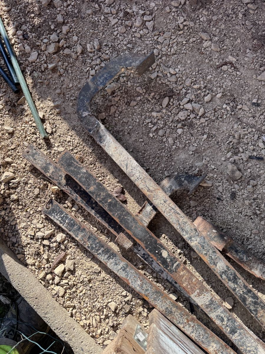 Tutti gli attrezzi: Serres joints de maçons 4 pieces – Usato da Boudry venduto da Davidsius1 3