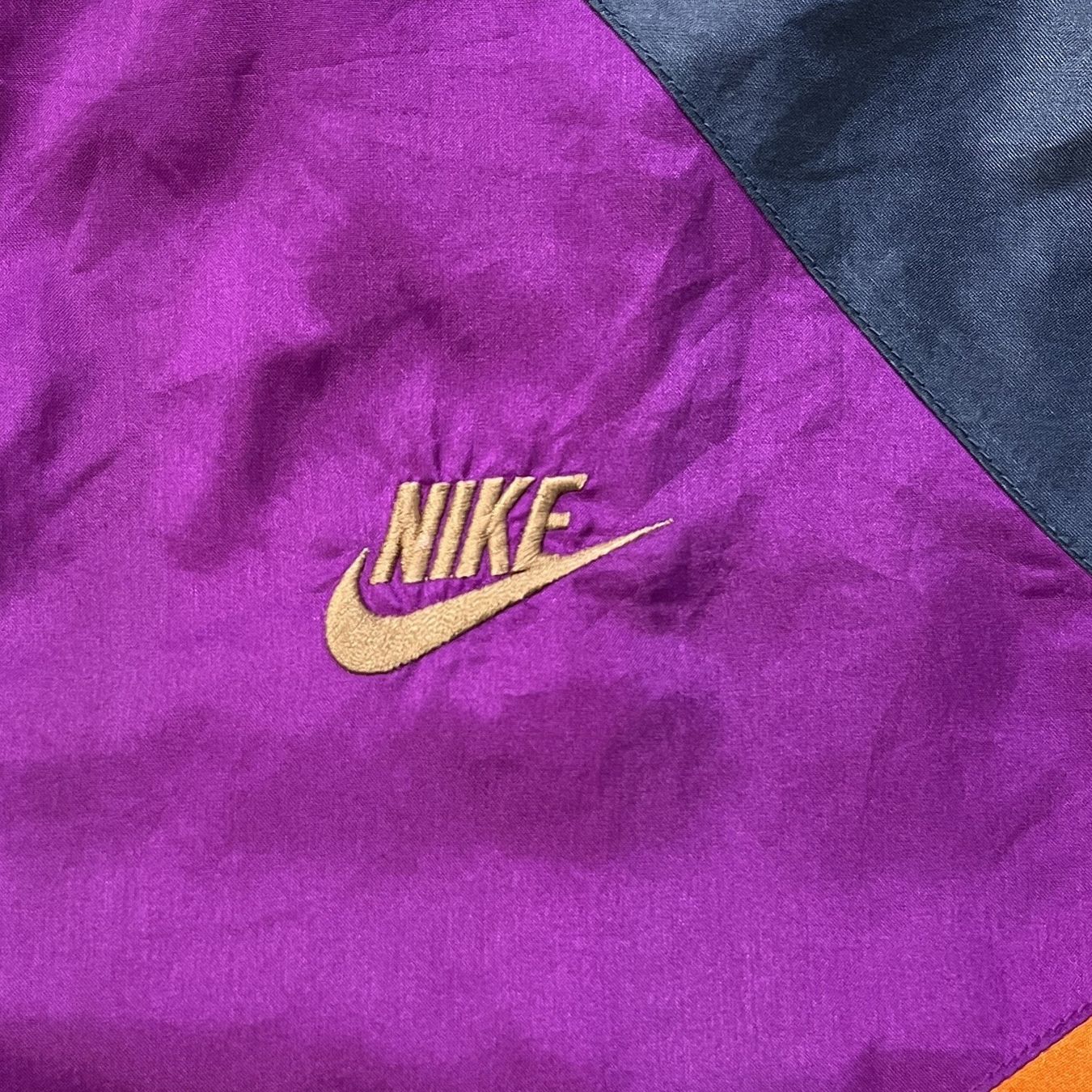 Nike Jacken: Vintage Nike Trackjacket (XL) – Gebraucht aus Chamoson von Sapoloshop 2