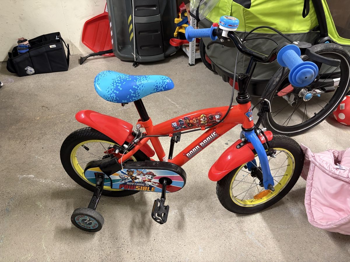 Biciclette: Kindervelo 14" Pawpatrol mit Helm – Usato da Rickenbach LU venduto da mel_xgr5 1