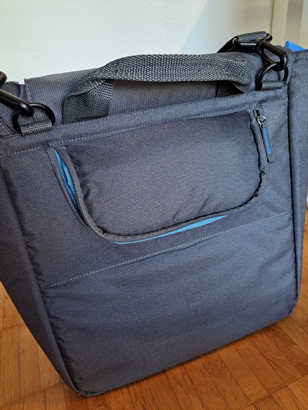 Borse: Velotsche Laptoptasche Seitentasche Saccoche – Usato da Niederbipp venduto da filou0711 5