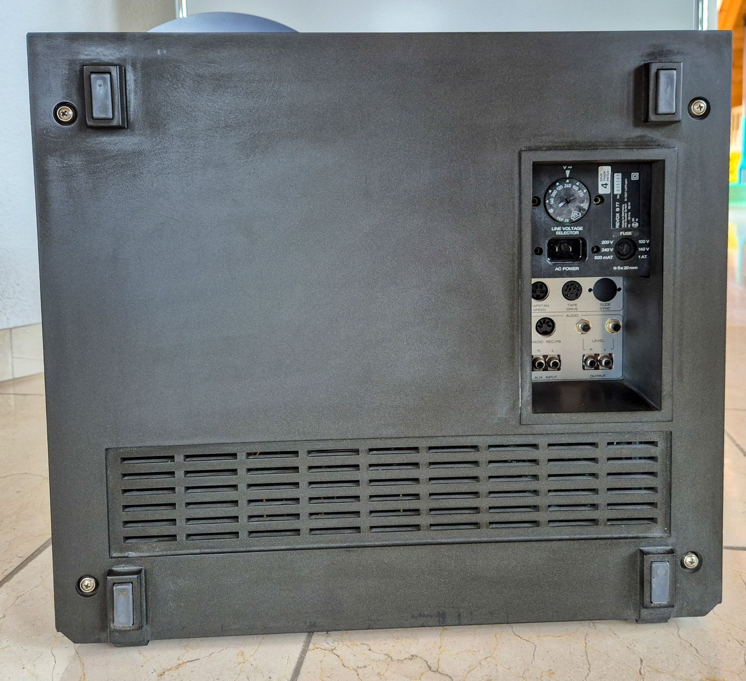 Revox Apparecchi a nastro: Revox B77 Mk1  4-Spur Tonbandgerät – Usato da Bubikon venduto da Manarola 6