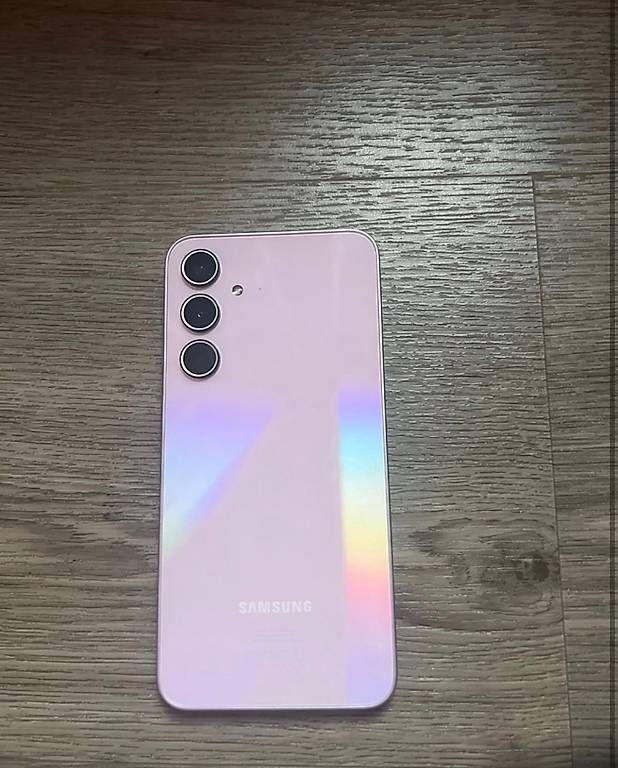 Telefoni cellulari / Smartphones: Samsung A 35 – Usato da Fiez venduto da del08 1