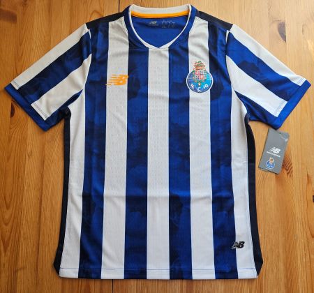 FC Porto Trikot NEU New Balance Grösse S Portugal