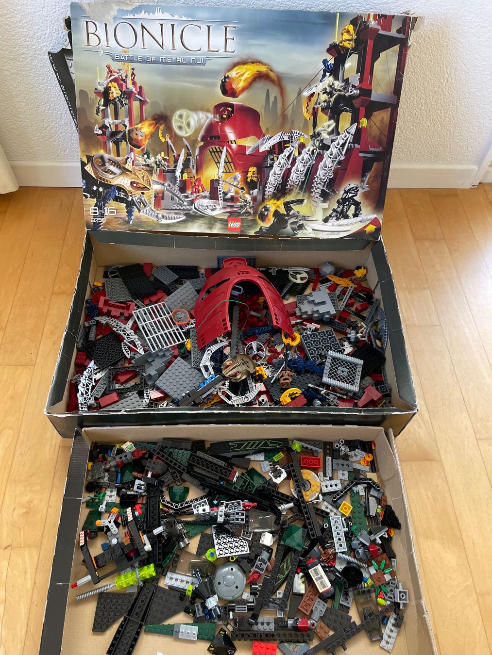 Lego Spielzeuge: Lego Bionicle + Exoforce – Gebraucht aus Köniz von MajHu