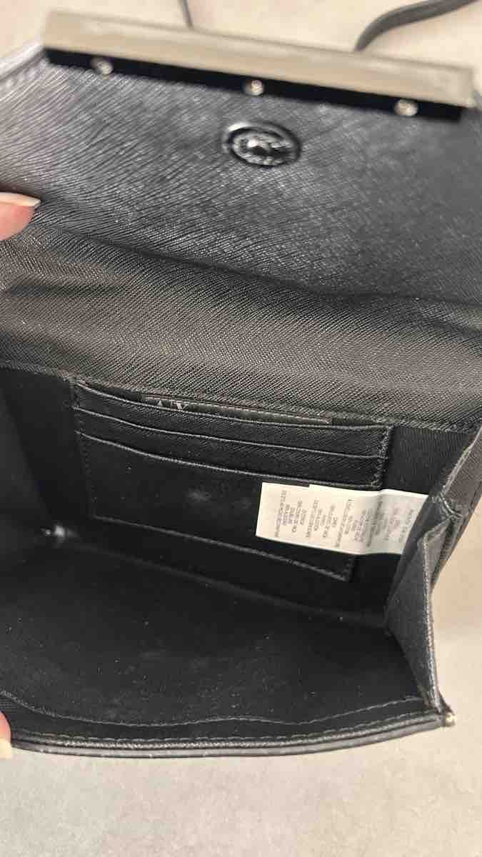 Armani Sacs: Armani Exchange Umhängetasche – Neuf (Voir description) à Münsingen par Yalaa 2