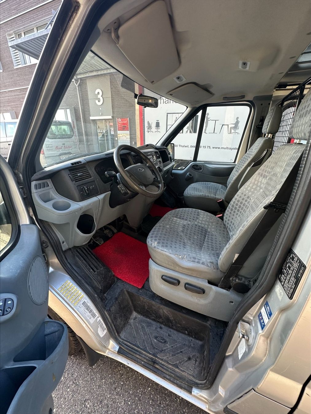 Ford Veicoli commerciali: Lieferwagen Ford Transit XDP4 2513 – Usato da Langnau am Albis venduto da NaSa6 8