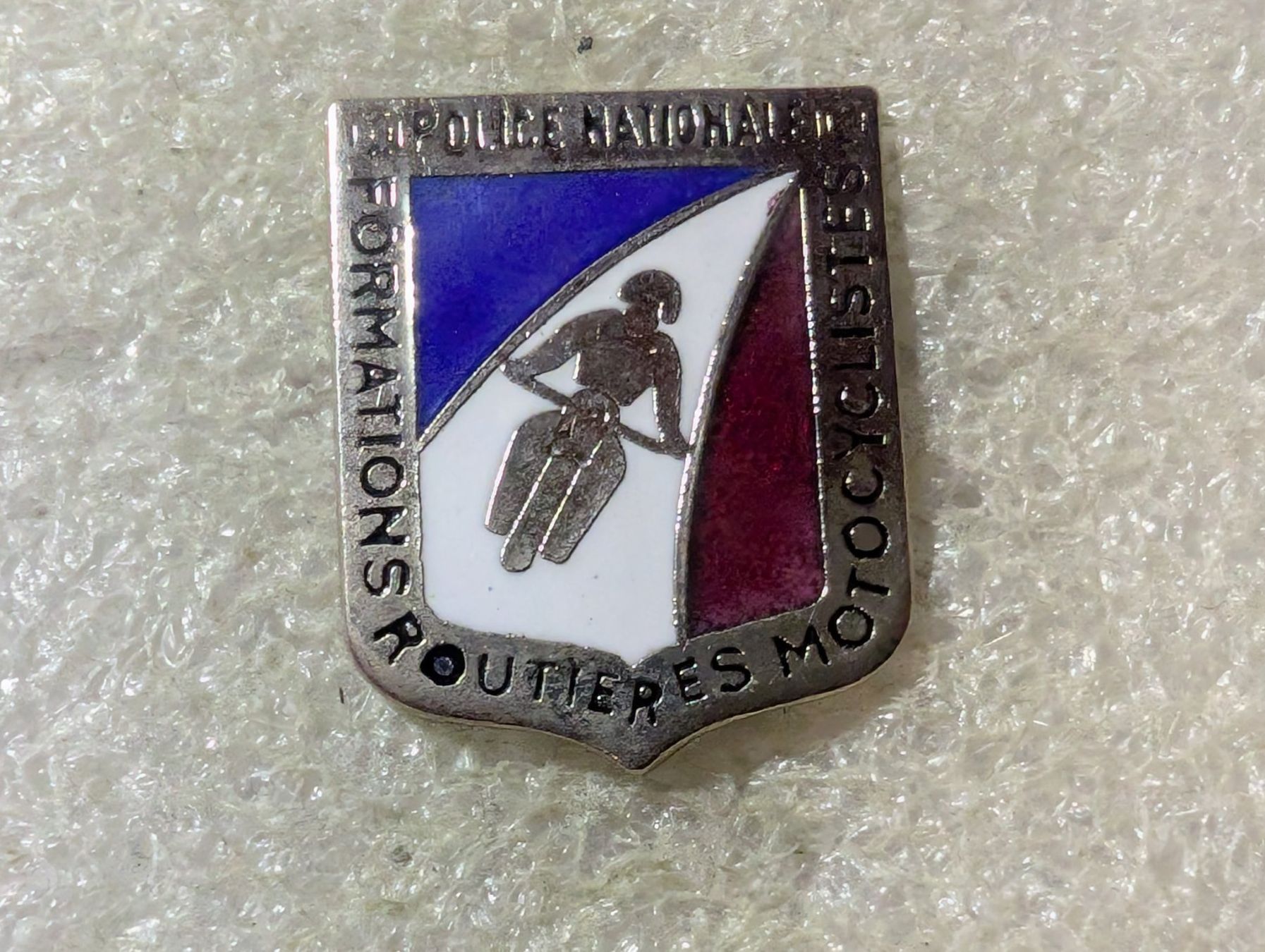 Placchette & Badge: Ansteckpin 117: – Usato da Oppligen venduto da Pin-Fall-Shop