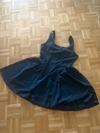 Kleid Size L