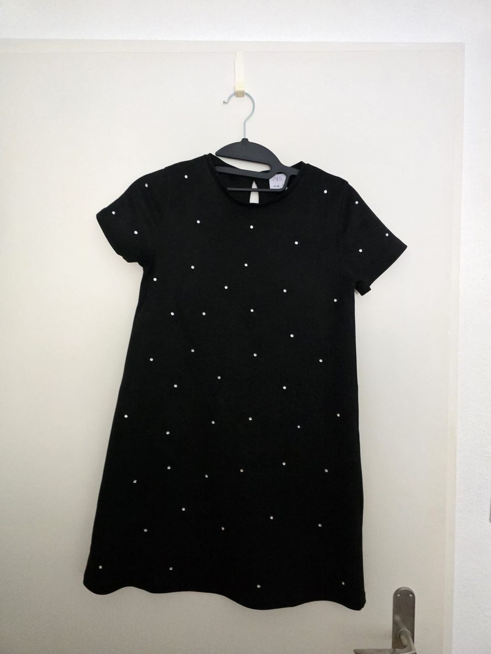 Vestiti & Gonne: ZARA Kleid Mädchen, schwarz, Grösse 152, neu – Nuovo (secondo la descrizione) da St.Gallen venduto da Avena135