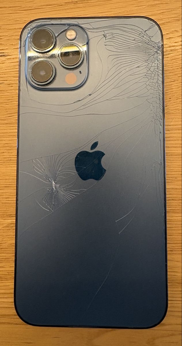 Apple Telefoni cellulari / Smartphones: iPhone 12 Pro Max 128 GB -  Ab Fr. 1.-  – Usato da Luzern venduto da Pinkf044 7