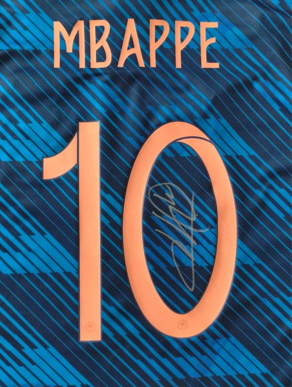 Nike Leibchen & Hosen: Kylian Mbappe - Frankreich Home 2026 Trikot - Signiert – Neu (gemäss Beschreibung) aus Massama/Queluz von Rogra2000 2
