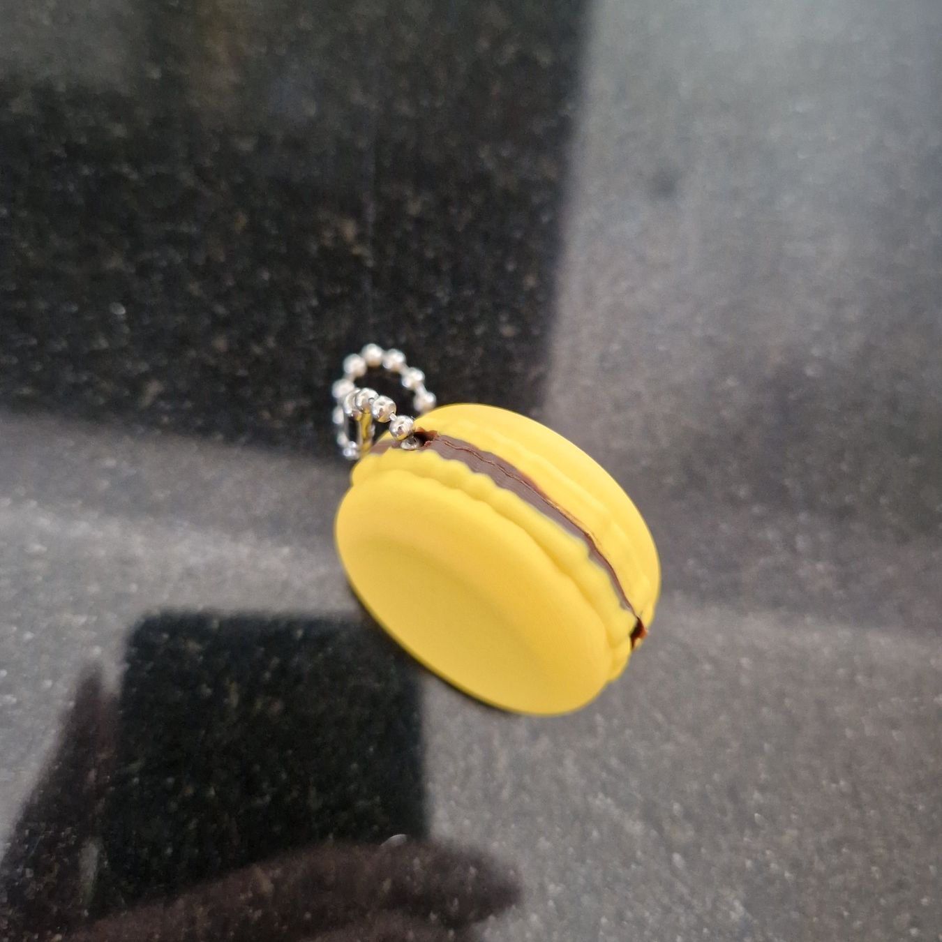 Schlüsselanhänger & - bänder: Paris: Macaron-Anhänger Gelb., Neu – Neu (gemäss Beschreibung) aus Gränichen von sunchi07 2