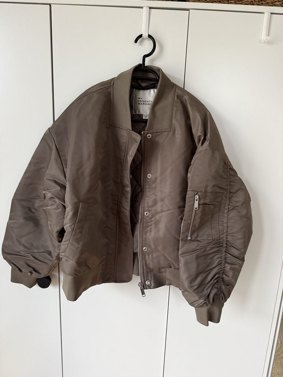 Vestes: Bomberjacke – Neuf (Voir description) à Luzern par Aistee 1