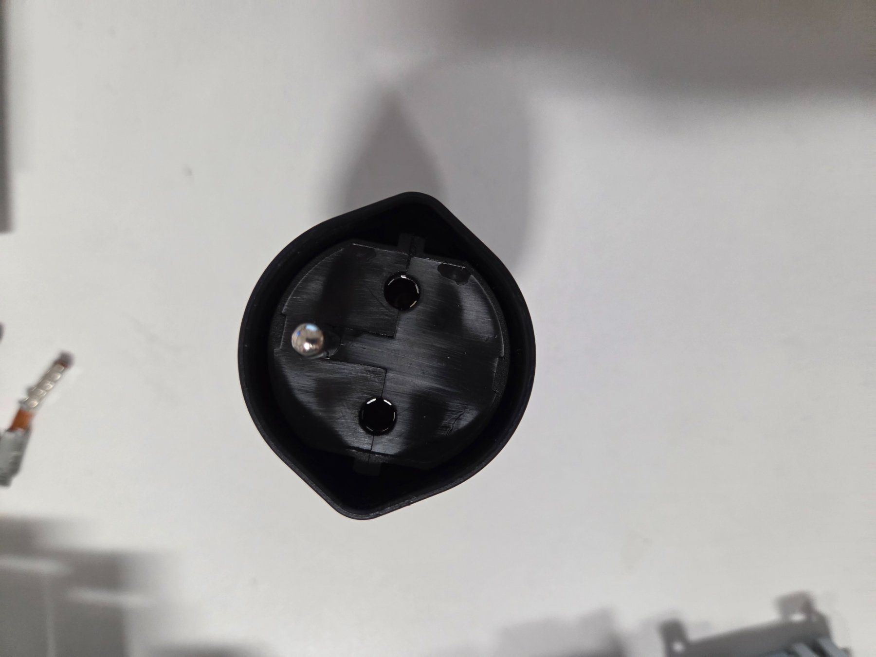 Unità & Adattatore: Übergangsstecker Schweiz zu Schuko Fixadapter T23 16A – Nuovo e nell'imballaggio originale da Zürich venduto da Alibaba1234 3