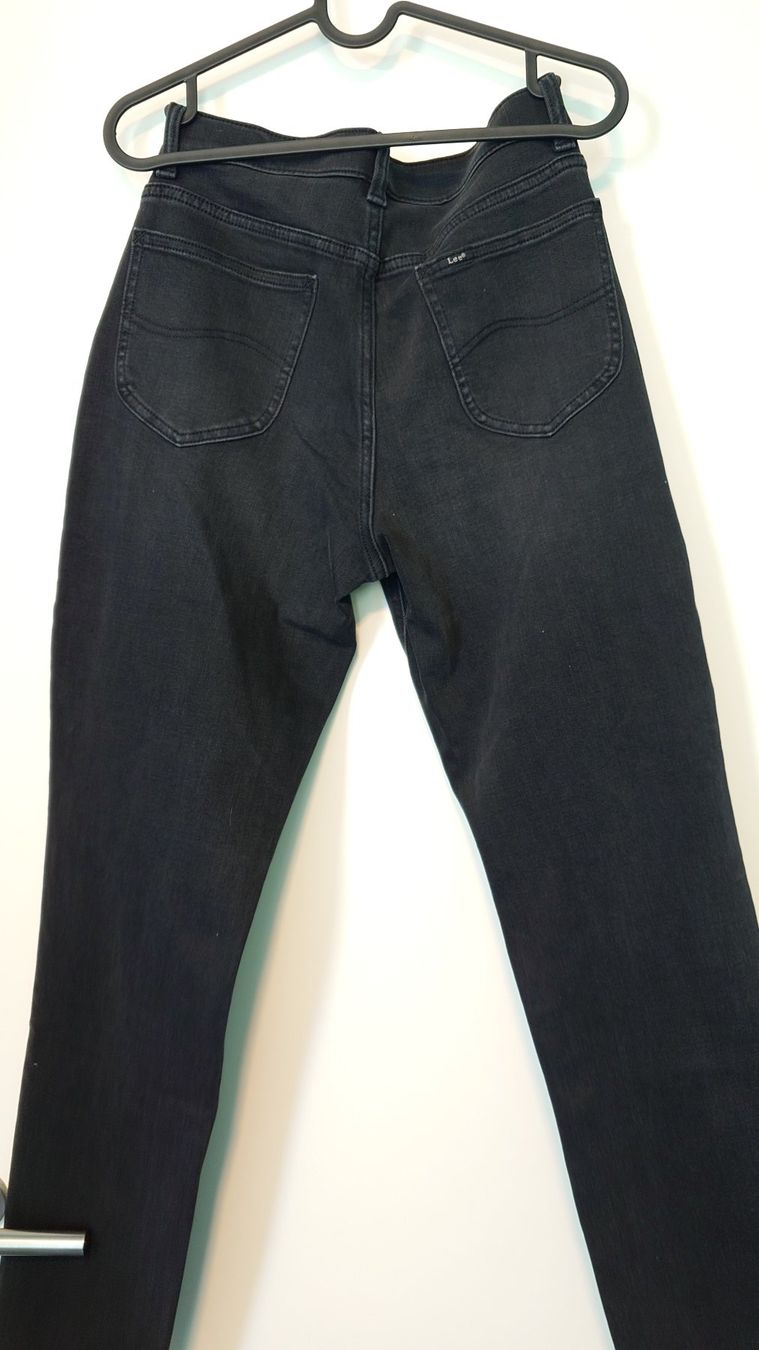 Lee Jeans: LEE Jeans 29/31 – Nuovo e nell'imballaggio originale da Riehen venduto da markstre11 1