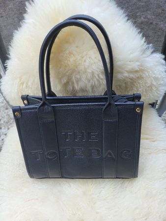 kleine Designer Tasche  schwarz  siehe Foto 