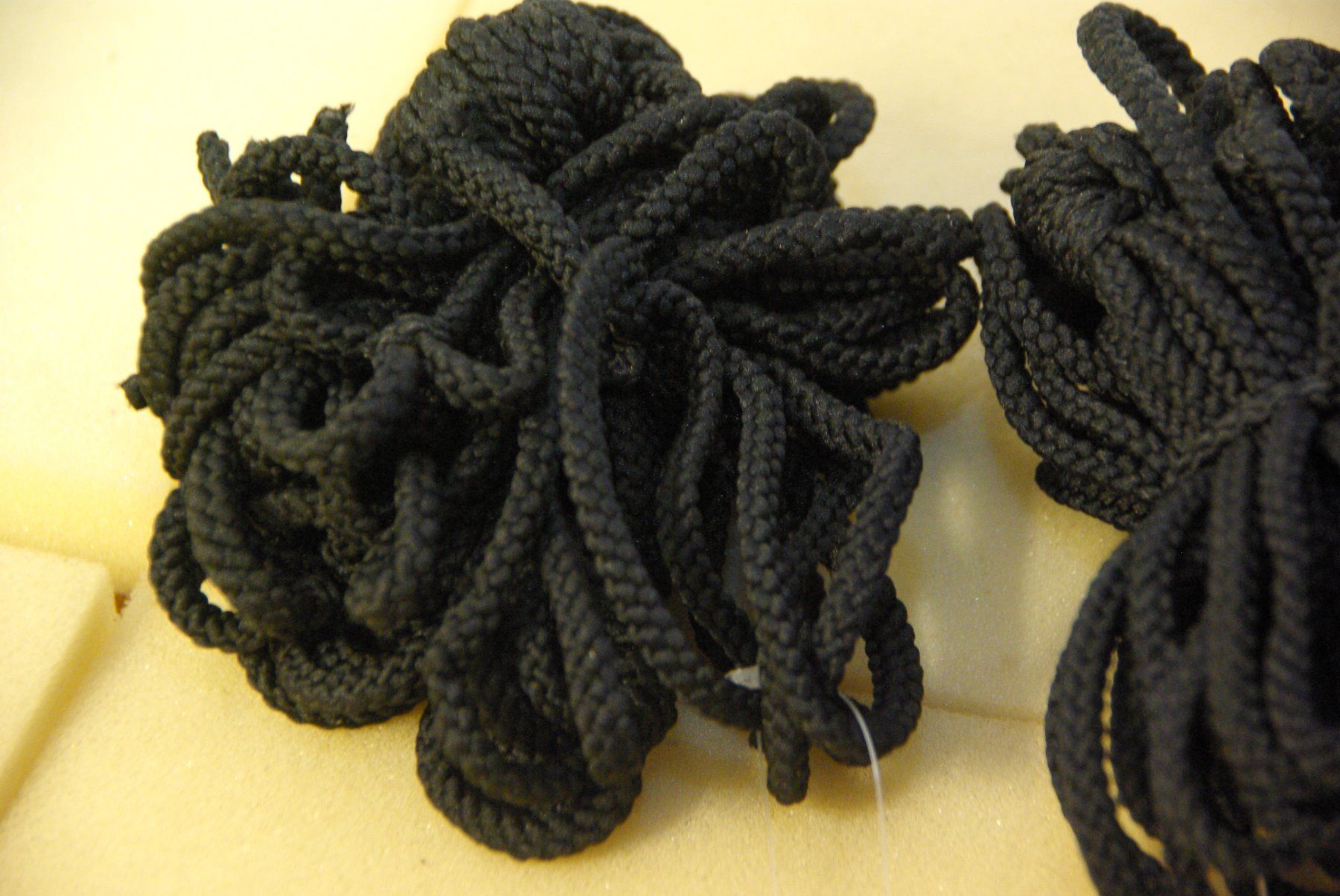 Toutes les décorations: 2x Lafiora Makramee Netz 100cm, schwarz – Neuf avec emballage d'origine à Herisau par Cevianer1844 3