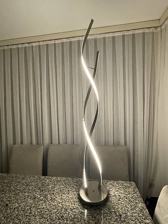 Lampade: stehlampe 127 cm hoch  – Usato da Affoltern am Albis venduto da naf_8j8n 1