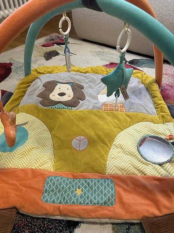 Spielmatte: Baby spielbogen – Gebraucht aus Dietikon von Loryambra