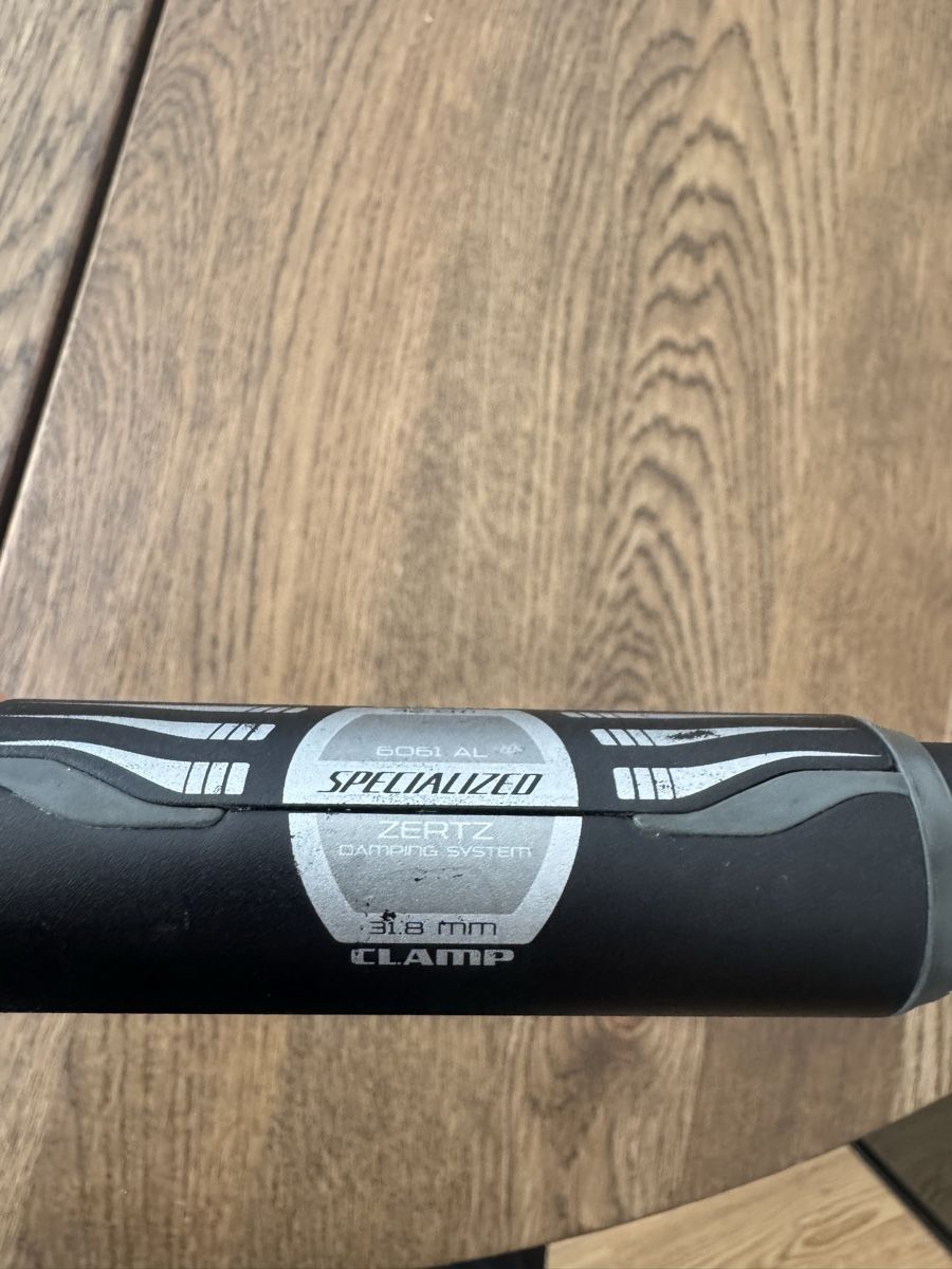 Specialized Ersatzteile: Rennvelo Lenker Specialized 42cm – Gebraucht aus Rotkreuz von yannikfuchs