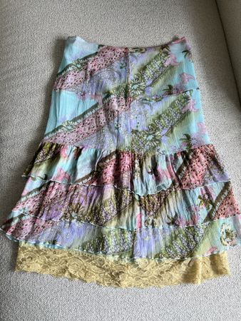 Vintage skirt 100% Silk