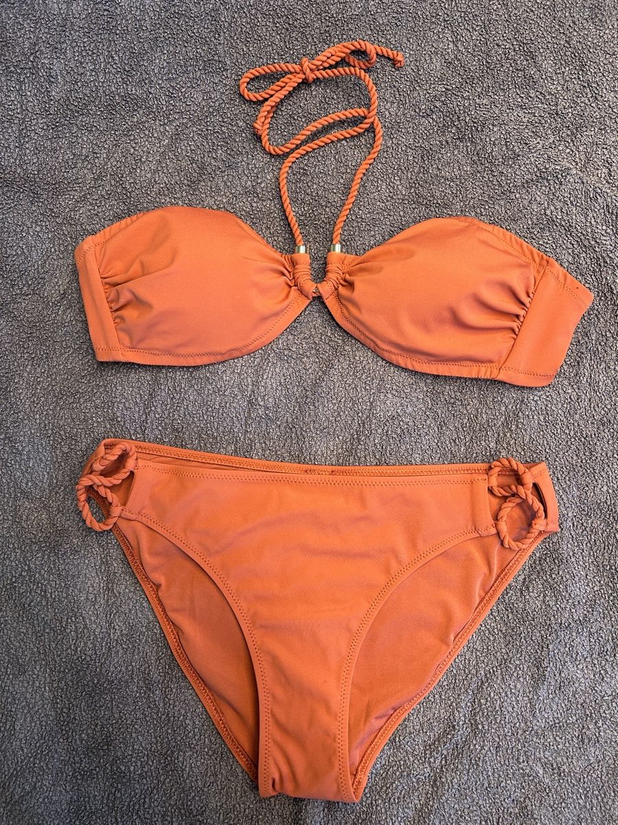 Aubade Costumi da bagno & Bikini: Aubade Bikini, rostrot, Gr. 36, neuwertig – Nuovo (secondo la descrizione) da Gümligen venduto da Pygmalion