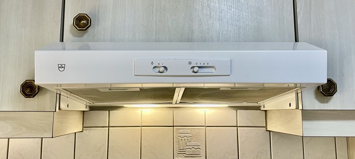 Hottes de ventilation: VZUG AiroClear Einbau V200 Dunstabzugshaube – D'occasion à Gunzwil par Klick17 2