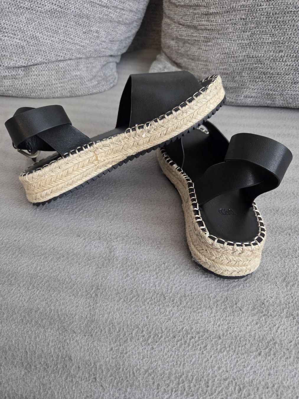 C&A Scarpe da donna: Sandale – Nuovo (secondo la descrizione) da Wattwil venduto da Zsanka 1