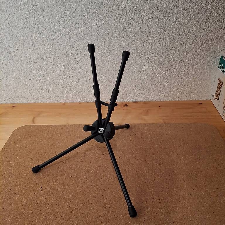 Altro in Decorazioni & Accessori: Instrumenten Ständer  – Usato da Zollikofen venduto da luc_f5mb