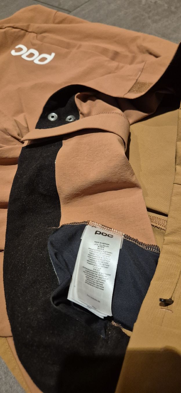 Poc Pantaloni: POC Short Infinite All-mountain Herren Grösse L – Nuovo (secondo la descrizione) da Seewis-Schmitten venduto da Wurf 9