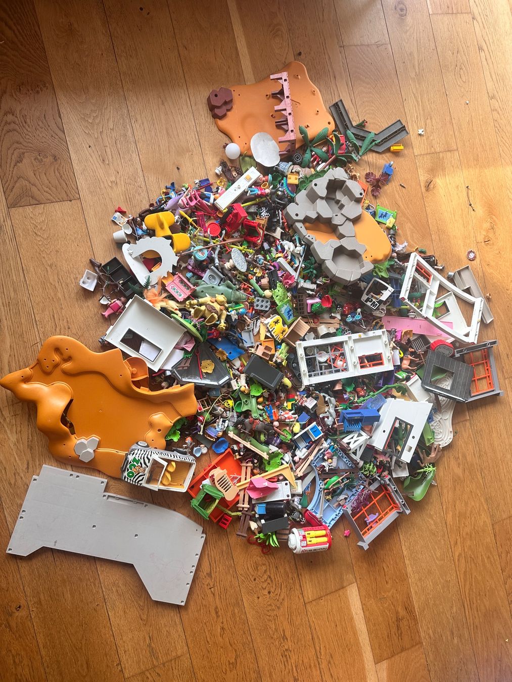 Playmobil Giocattoli: 12 kg Playmobil – Usato da Basel venduto da ben_pvk7