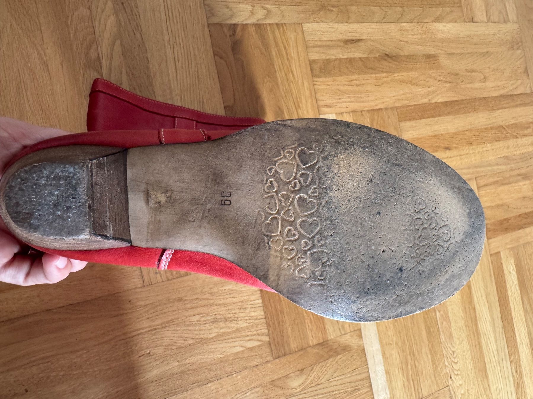 Damenschuhe: Lederstiefeletten rot 39 – Gebraucht aus Zürich von tin_svs5 2