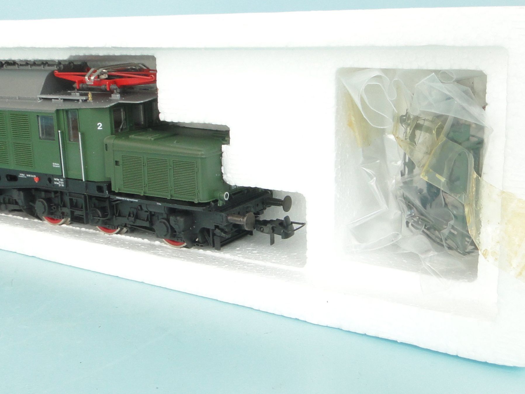 Roco Modellini di ferrovie: Roco 4168A DB BR 194 – Usato da Bülach venduto da cann11 4