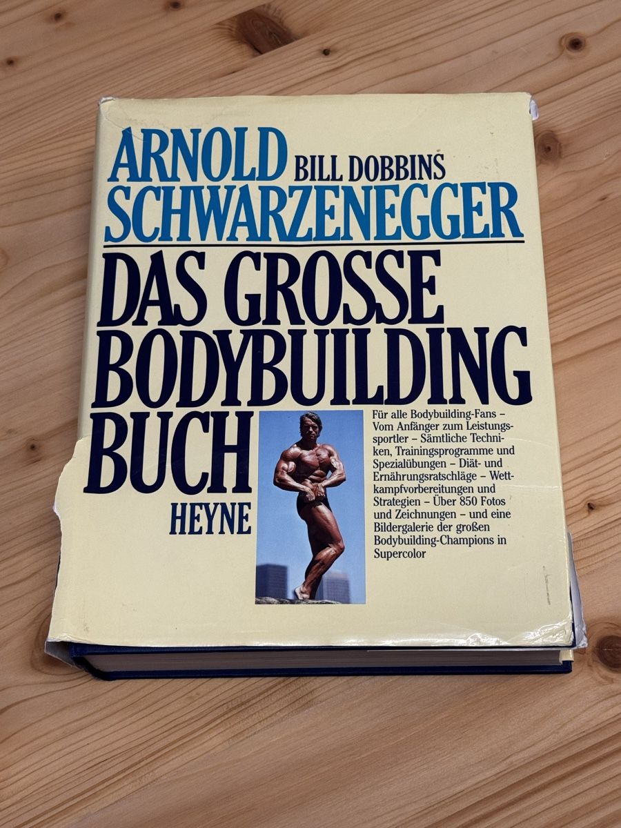 Bücher: Arnold Schwarzenegger, das grosse Bodybuildingbuch – Neu (gemäss Beschreibung) aus Wilen b. Wil von carpediem25