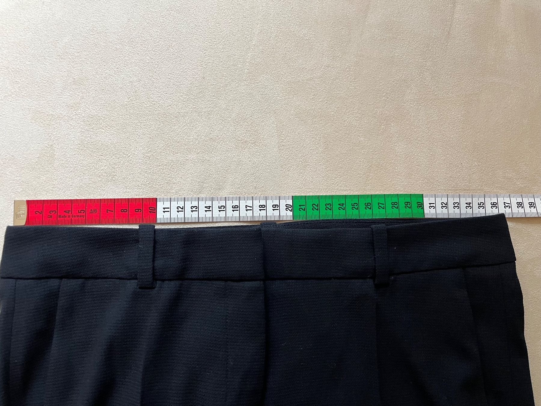 Hugo Boss Pantaloni: Hose Hugo Boss Gr.XS – Nuovo e nell'imballaggio originale da Stäfa venduto da Exclusive0 9