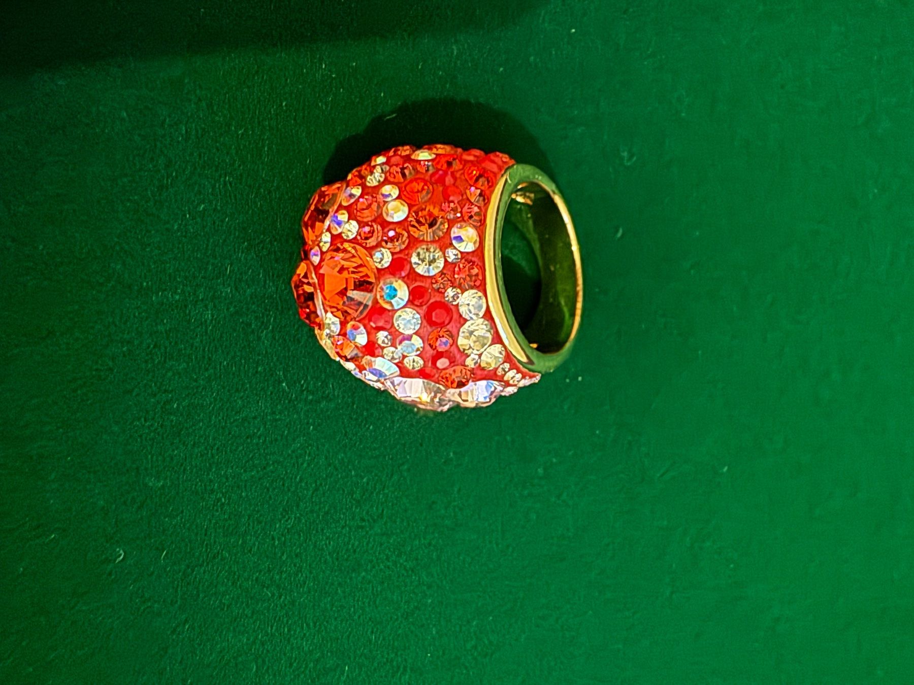 Swarovski Anelli: Swarovski Nirvana Ring -  Rot, ungetragen – Nuovo (secondo la descrizione) da Neuhaus SG venduto da Toppenau